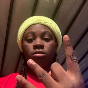 Meet your Posher, Cherish